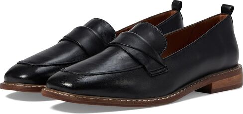 Seychelles Women's Butterflies Loafer Flat in Saudi Arabia