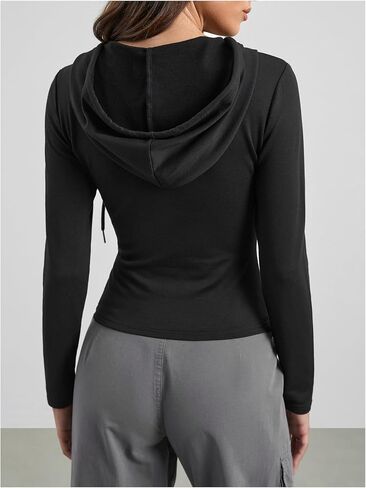 Milumia Women's Y2K Fitted V Neck Crop Crop Hoodies Long Sleeve Croped Crop Top Switshring sweatshirt in Saudi Arabia