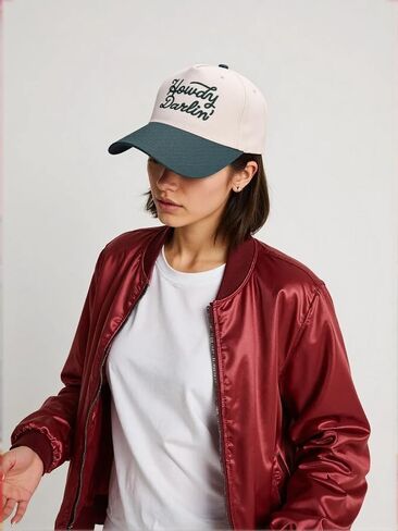 Howdy Darlin 'Vintage Hat اثنين من سائق الشاحنة المضحك in Kuwait