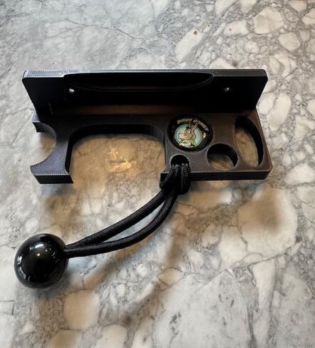 Bubba Scale Holder Fishing Scale Mount Tournament Bass Boat Fishing Scale Holder in Saudi Arabia
