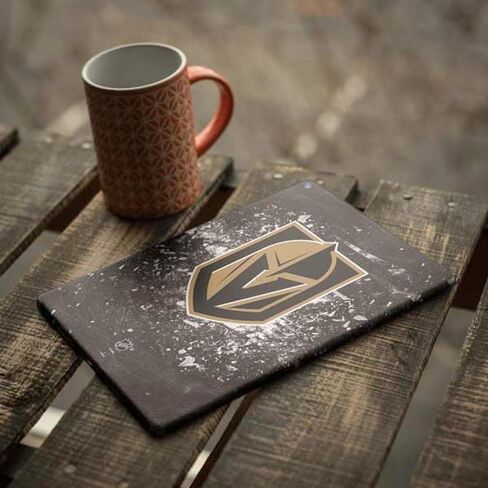 Skinit Skinit Tablet Sweat متمثل مع Air Air 13in M2 (2024) - NHL Vegas Golden Knights مرخص رسميًا in Saudi Arabia