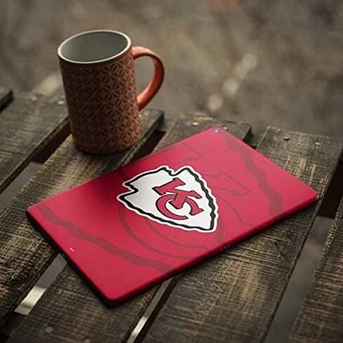 Skinit Skinit Decal Tablet Skiner مع iPad Air - NFL Kansas City Chief Double Vision Design in Saudi Arabia