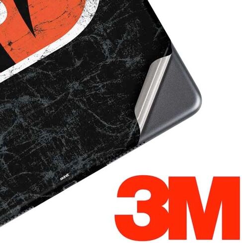 Skinit Skinit Tablet Skiner مع iPad Air 2 - NFL Cincinnati Bengals مرخصة رسميًا - التصميم المتعثر in Saudi Arabia