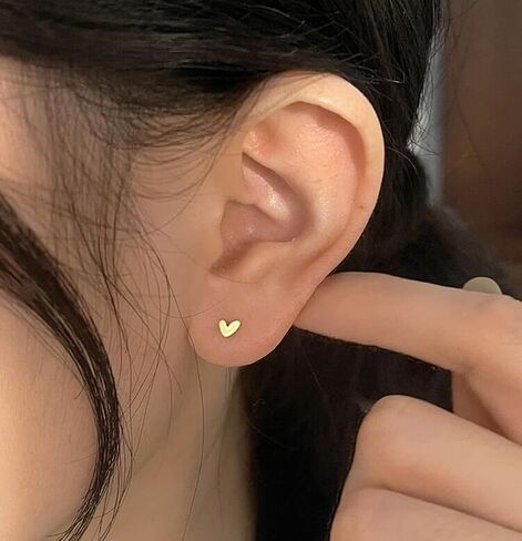 Small Heart Stud Earrings, Hypoallergenic Cute Heart Earrings Stud for Women Jewelry Gift Blue in Saudi Arabia