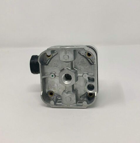 266945 Gas Pressure Switch, NEMA Type 4 (Formerly 217-340A), Pipe Mount 1 to 20 W.C; Low; Manual Reset SPDT SW 10A @ 120 VAC 8A FLA in Saudi Arabia