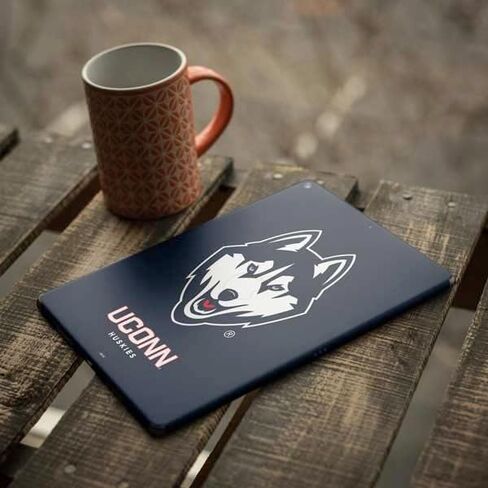 Skinit Skinit Tablet Skiner متمثلًا مع Ipad Air 13in M2 (2024) - التصميم المرخص رسميًا لجامعة كونيتيكت بوتسكيس in Saudi Arabia