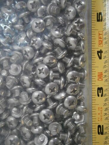 حزمة جديدة من المسمار المسمار 10-32 × 3/16 Phillips Pan رأس الفولاذ المقاوم للصدأ الكثير من 25#1998 متعددة الأغراض مجموعة متنوعة شاملة للأجهزة. in Saudi Arabia