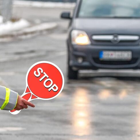 Handheld Stop and Go Sign - Double Sided Traffic Light for Kids, School Crossing Guard Equipment with Handle, 9.84x5.91Inches in Saudi Arabia