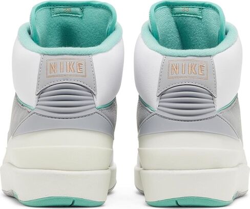 Jordan Womens 2 Retro 'Crystal Mint' Fn6755-100 (White/Crystal Mint/Metallic Red Bronze/Wolf Gray/Sail ، نظام حجم الأحذية الأمريكي ، البالغين ، الرجال ، المتوسط ​​، 7) in Saudi Arabia