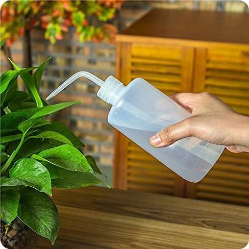 DEPEPE 6-Pack 250ml Squeeze Bottles for Liquids, LDPE Plastic Safety Squirt Bottle with Narrow Mouth & Scale Labels, Small Watering Can for Indoor Plants, Lab Tattoo Cleaning Tools in Kuwait