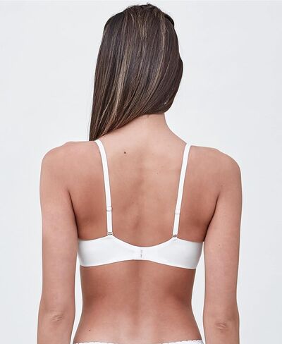 Skarlett Blue Charm T-Shirt Bra 1732113 in Kuwait