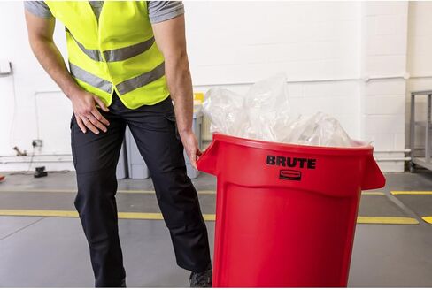 حاوية غاشمة في Rubbermaid Round Round Round ، 32 جالًا ، بلاستيك ، أحمر in Saudi Arabia