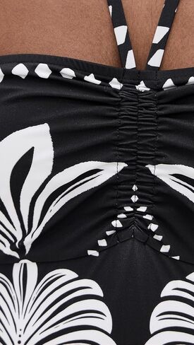 مزرعة ريو للسيدات الزهور الفهود قطعة واحدة in Kuwait