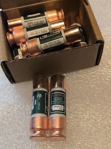 Fusetron FRN-R-25 Fuse ، 250V 25A ، Class RK Time Delay ، حزمة 10 in Saudi Arabia