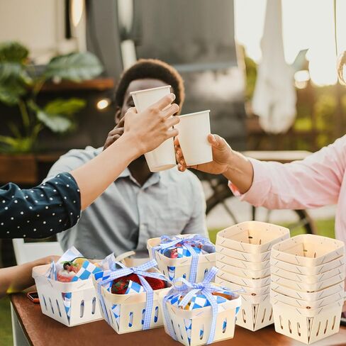 Vesici 61 PCS/30 مجموعات واحدة من سلة التوت من الخشب بنت مع أوراق الورق الشمع شريط 4 "مربع صناديق خشبية مربعة سلة صغيرة مع بطانة لمرضى الطعام لحفلات تخيم الفاكهة (منقوشة ، حمراء) in Kuwait