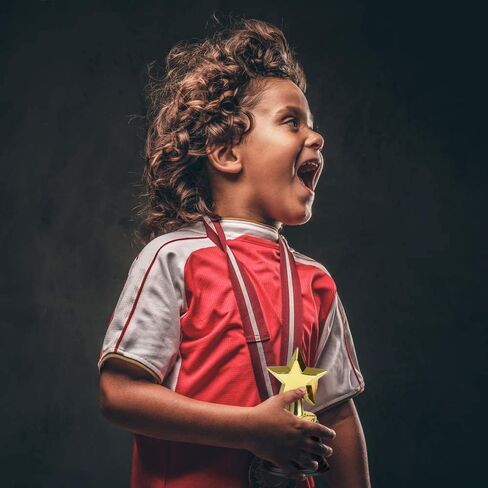 ArtCreativity Gold Plastic Star Trophies for Kids - Pack of 12 Golden Colored Trophy Set - 4.5 Inch Award Trophies for Football, Soccer, Baseball, Carnival Prize, Party Favors for Boys and Girls in Saudi Arabia