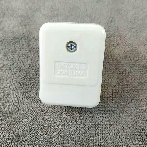 3 pcs American Industrial Plug LK7001-1 15A125V White Square Plug in Saudi Arabia