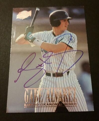 Gabe Alvarez Quakes 1996 Fleer Excel #233 Dodgers Authentic توقيع M15 - بطاقات موقعة بالبيسبول in Saudi Arabia