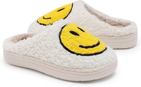 Sharlllen Smile Face Slippers للنساء والرجال، شباشب وجه سعيد ريترو مريحة من القطيفة شباشب Preppy كرتونية منفوشة وجه مبتسم لفصل الشتاء، ناعمة دافئة سهلة الارتداء، منزلقة داخلية وخارجية غير قابلة للانزلاق in Kuwait