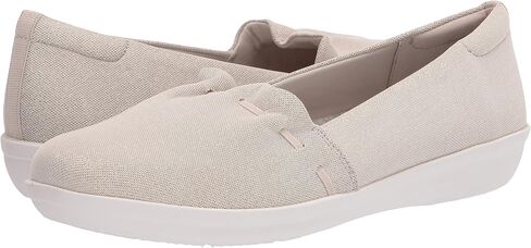 حذاء رياضي Ayla Shine للسيدات من Clarks in Saudi Arabia