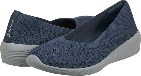 حذاء Arya للنساء من Skechers Modern Comfort بدون كعب مسطح in Saudi Arabia