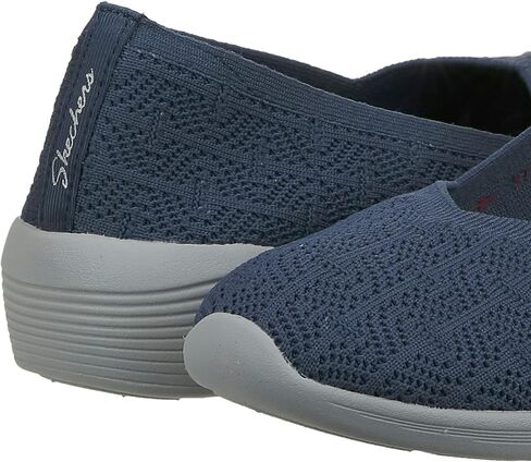 حذاء Arya للنساء من Skechers Modern Comfort بدون كعب مسطح in Saudi Arabia