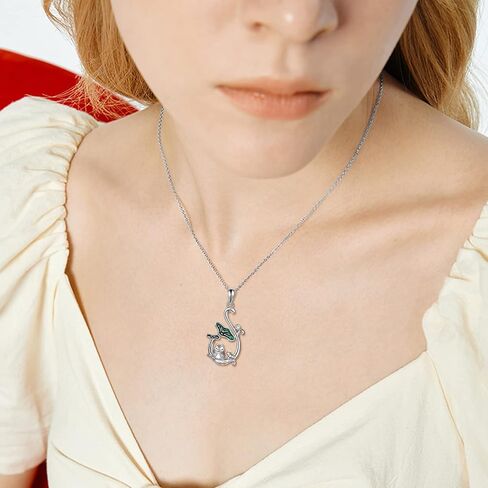 YAFEINI Hummingbird/Frog Necklace Sterling Silver Daisy Necklace for Girls Hummingbird Jewelry Gift in Saudi Arabia