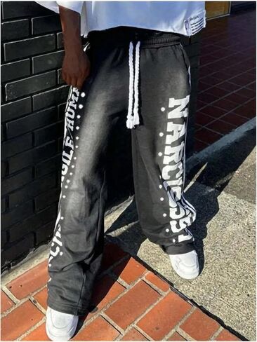 WDIRARA Men's Letter Graphic Sweatpants Athletic Workout Drawstring Waist Wide Leg Pants in Saudi Arabia