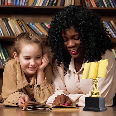 كأس جائزة Popetpop Gold Award Cup ، كأس جائزة مسابقة القراءة ، الكأس على شكل الكتب ، جائزة الجوائز في المركز الأول ، جوائز الفوز بالتقدير القراءة in Saudi Arabia