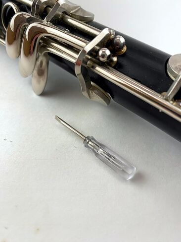 طقم تنظيف الكلارينيت لخشب BB Clarinet: مسحات Chamois & Butterfly ، جميع شحم الفلين الطبيعي ، زيت التجويف مع قضيب ، زيت رئيسي ، فرشاة ناطقة الفم ، وسائد الأسنان ، حامل القصب ، مفك البراغي. in Saudi Arabia