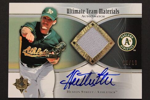 Huston Street Oakland A 2007 Upper Deck Swatch 2/10 موقعة موقعة 16D - MLB بطاقات البيسبول الموقعة MLB in Saudi Arabia