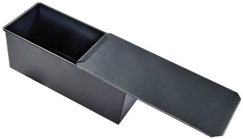 Guery Pullman Pan ، Black ، 15-3/4 " in Saudi Arabia
