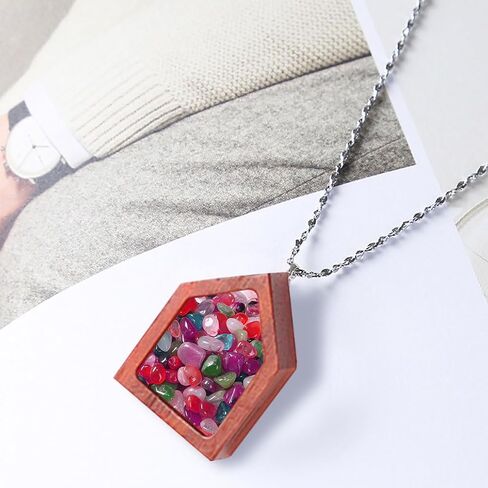 iSuperb 5 Pieces Wooden for Resin Epoxy Craft, Resin Wood Pendant Accessories for DIY Jewelry Making Necklace, Handmade Art Designer Landscape Natural Unfinished Wood in Kuwait