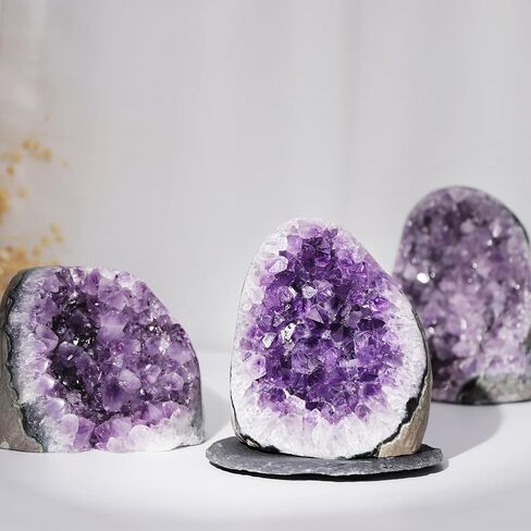 بلورات الجمشت الطبيعية (1.3 رطل إلى 1.5 رطل) مجموعة كبيرة من الكوارتز الصخري الجيود الجمشت - صندوق هدايا مميز حجر الشفاء الروحي in Kuwait