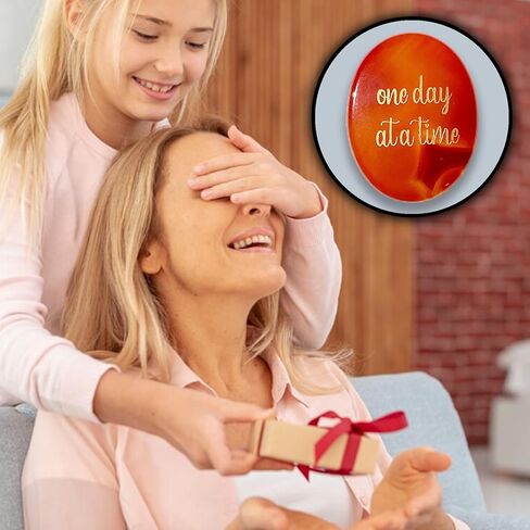 يوم واحد في كل مرة، هدايا ملهمة من الكريستال المهدئ لتخفيف القلق للنساء والرجال in Kuwait