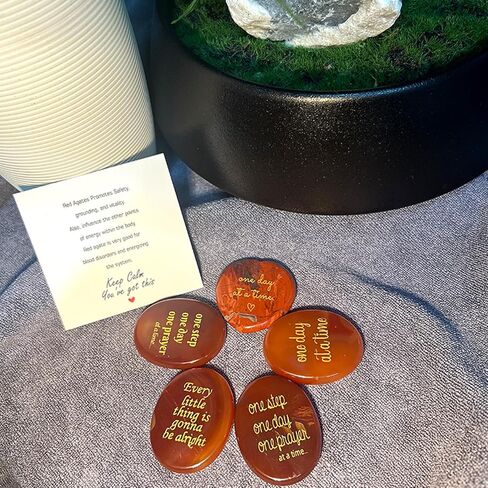 يوم واحد في كل مرة، هدايا ملهمة من الكريستال المهدئ لتخفيف القلق للنساء والرجال in Kuwait