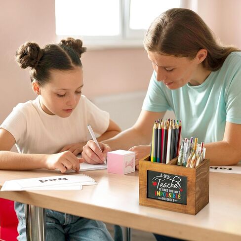 mallmall6 هدايا تقدير المعلم حامل قلم رصاص مربع الشكل حامل قلم السبورة للمعلم، منظم سطح المكتب الخشبي الذي لا ينسى هدية عيد ميلاد لديكور المدرسة والمكتب والفصول الدراسية in Kuwait