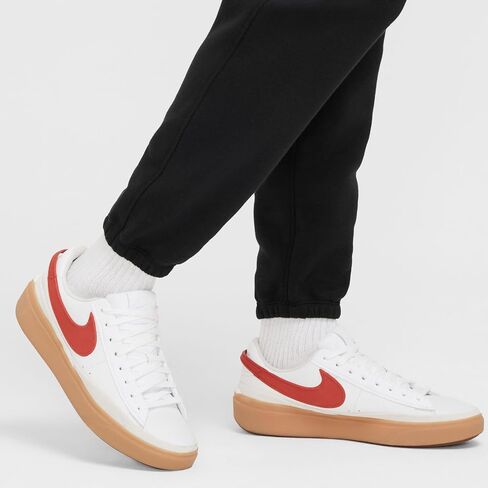 Nike Club Fleece Sweatpants (FZ0881-010, Black) in Saudi Arabia