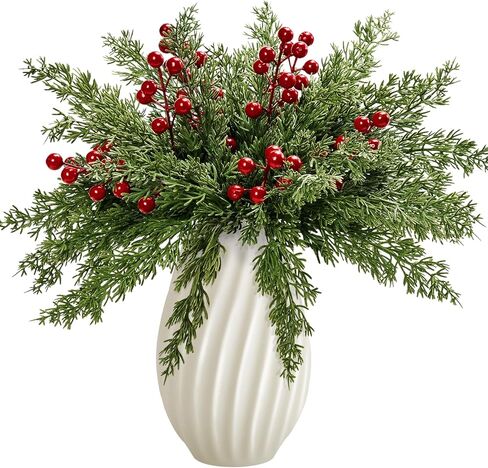 45pcs فروع الصنوبر الاصطناعية مع سيقان توت حمراء ، فروع عيد الميلاد الخضراء للأرز ، إبر الصنوبر الخضراء المزيفة للأكليل ، أكاليل ، DIY الحرفية ، وزينة عيد الميلاد in Kuwait