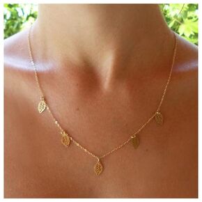 Bohemian Hollow Leaf Necklace Choker Tiny Leaf Dangle Necklace Outline Leaf Choker Necklace Gold Short Leaf Collar Necklace Jewelry for Women and Girls