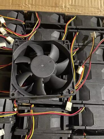 PMD2409PMB1-A 9238 3-WIRE DC24V 12.2W 92X92X38MM 92 مم مروحة التبريد العاكس 92 مم in Saudi Arabia