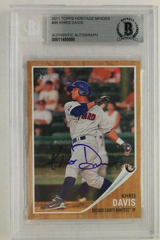 Khris Davis Oakland A موقعة لعام 2011 Topps Heritage #96 موقعة صاعد باس - بطاقات موقعة للبيسبول in Saudi Arabia