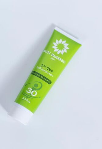 غسول غولف من غولف غولف من البشرة المباركة ، SPF 30 خالية من الرائحة وخفيفة الوزن وخالية من الشحوم والماء والعرق المقاوم لجميع درجات البشرة وأنواع البشرة ، 3.3 أوقية in Kuwait