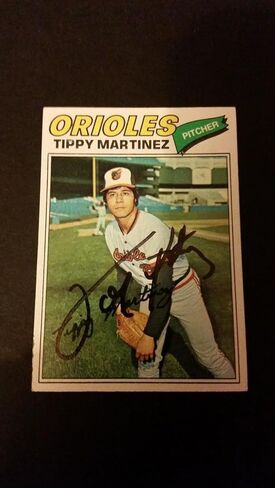 Tippy Martinez Orioles 1977 Topps #236 Yankees Authentic توقيع توقيع FB15 - بطاقات البيسبول الموقعة in Saudi Arabia