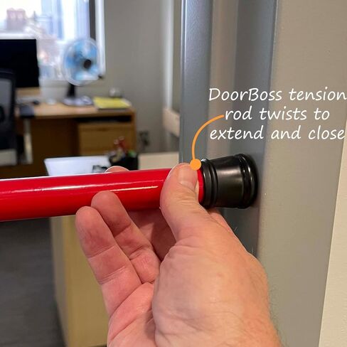 SmartSign "مغلق للصيانة" علامة حاجز Doorking Doorking Doorking ، قطب ألومنيوم قابل للتعديل من النابض و 11.25 "× 18" مجموعة سلامة الفينيل ، الأسود/الأصفر ، الولايات المتحدة الأمريكية الصنع in Saudi Arabia