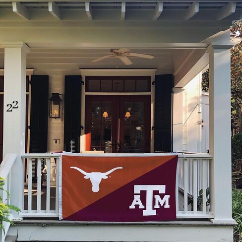 جامعات Desert Cactus Texas UT Austin Longhorns X Tamu Aggies Rivies Flag Banner 100 ٪ Polyester Indoor Outdoor 3X5 FET (علم المنافسين) in Kuwait