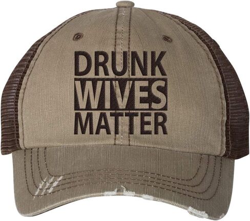 شركة Trenz Shirt Company Women's Embroidered Embroidered Wives Matter Matter Compult Baseball Cap in Kuwait