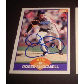Roger McDowell 1986 Mets 1989 Score #281 Braves Signed Authentic Autograph A14 - MLB Autographed Baseball Cards in Saudi Arabia