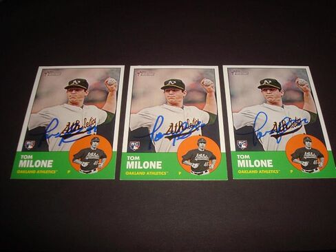 Tom Milone Athletics 2012 Topps Heritage #374 تم توقيعه على التوقيع الأصيل 920 - بطاقات البيسبول الموقعة MLB in Saudi Arabia