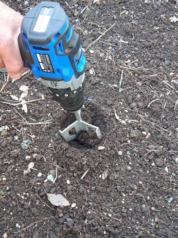 Garden Groomer - Tiller التربة ، مزيل الأعشاب ، حفار التربة ، Auger ، مرفق الحفر للبستنة in Saudi Arabia